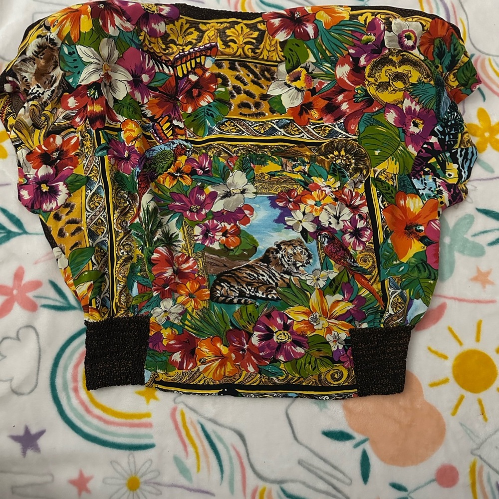 Carole Little Vibrant Floral Top - Picture 4 of 5